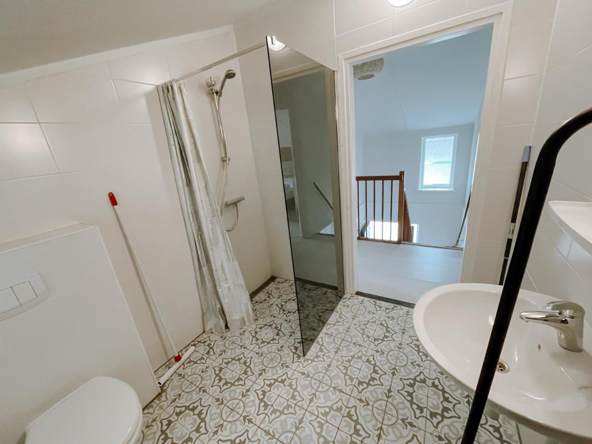 Luxus Familienvilla Mit Jacuzzi & Sauna 2 Tzummarum Exterior foto
