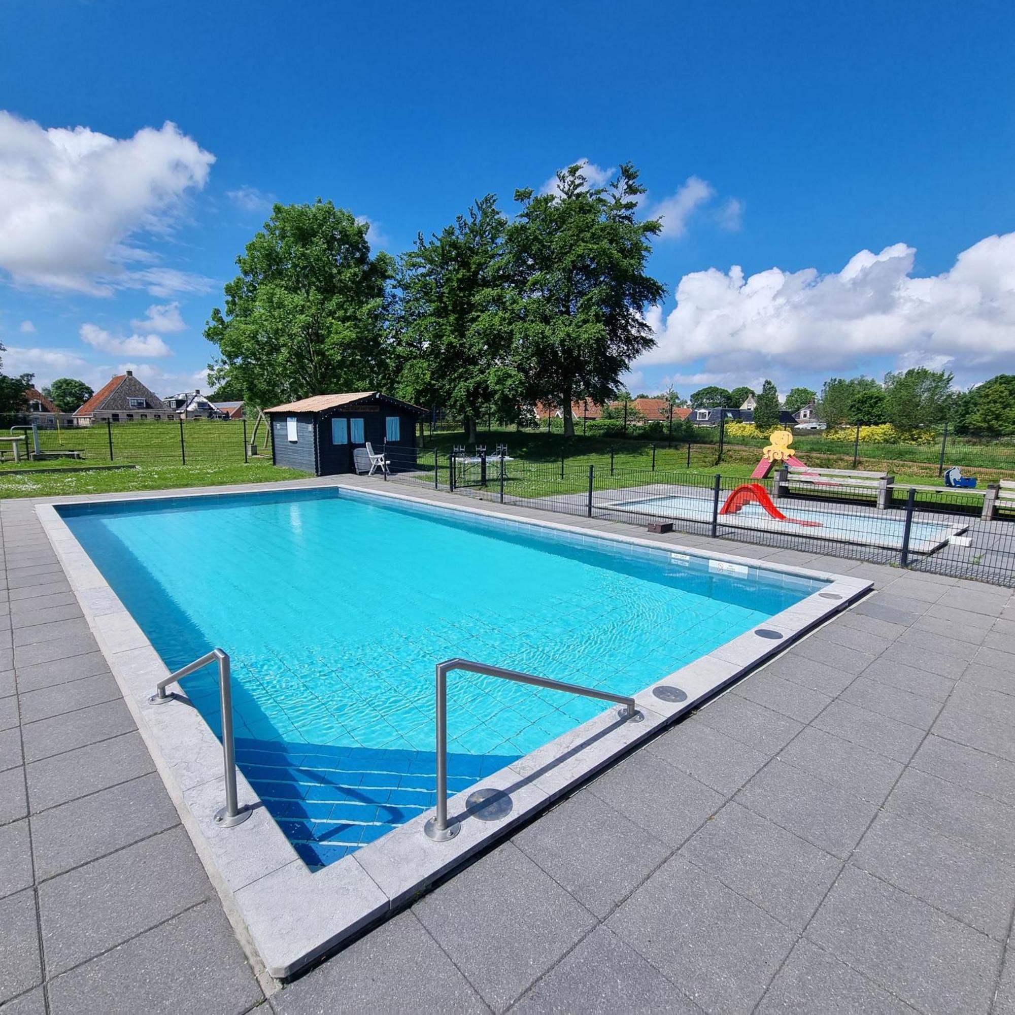 Luxus Familienvilla Mit Jacuzzi & Sauna 2 Tzummarum Exterior foto